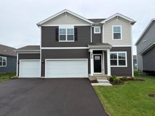 7658 W 106th Place, Crown Point, IN 46307
