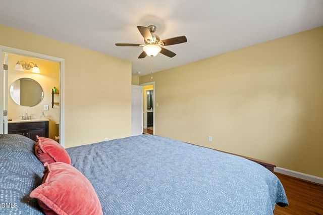 1013 Meadowbrook Drive, Garner, NC 27529