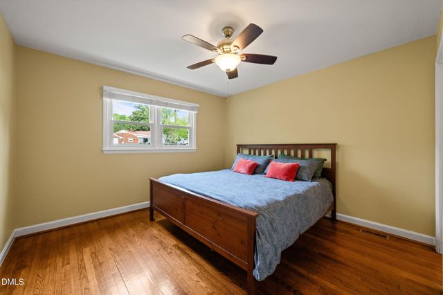 1013 Meadowbrook Drive, Garner, NC 27529