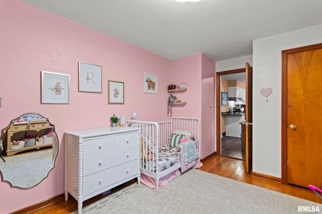 1913 E Hood Street, Springfield, IL 62703