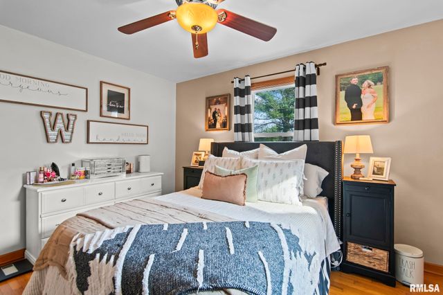 1913 E Hood Street, Springfield, IL 62703