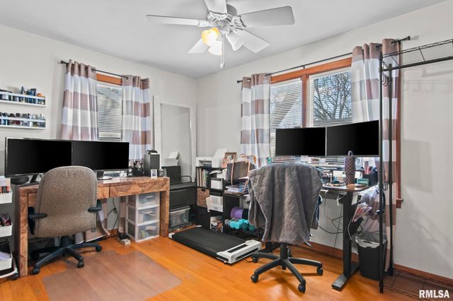 1913 E Hood Street, Springfield, IL 62703