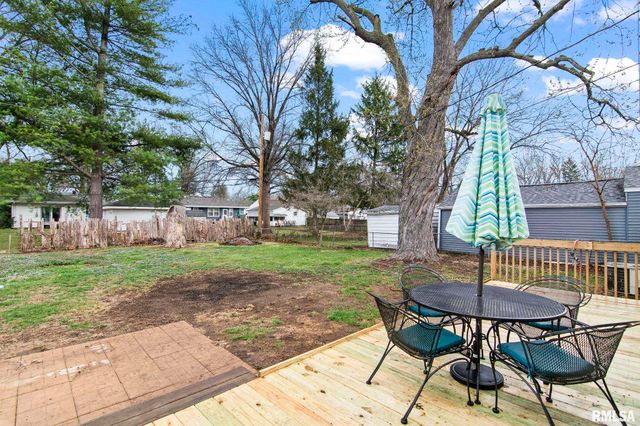 1913 E Hood Street, Springfield, IL 62703