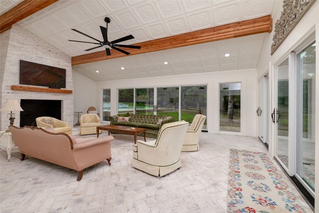 8948 David Fort Road, Argyle, TX 76226