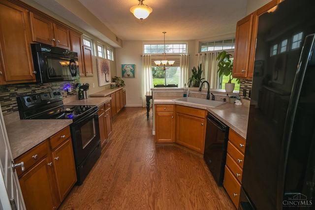 1229 Feather Trail, Maineville, OH 45039