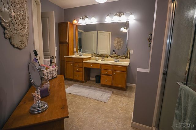 1229 Feather Trail, Maineville, OH 45039
