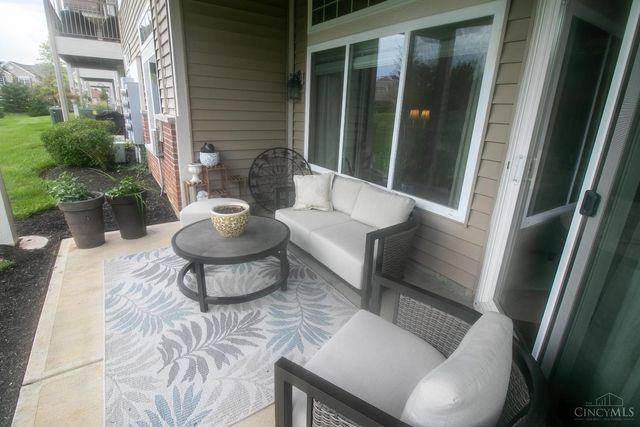 1229 Feather Trail, Maineville, OH 45039