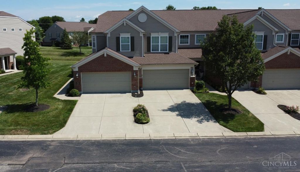 1229 Feather Trail, Maineville, OH 45039
