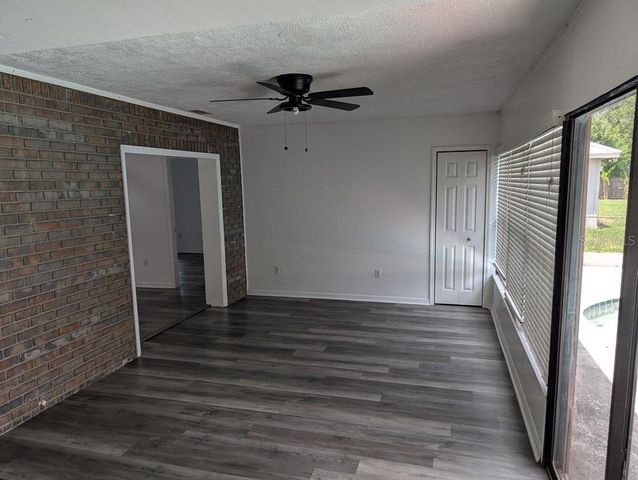 11122 HANNAWAY DRIVE, Riverview, FL 33578