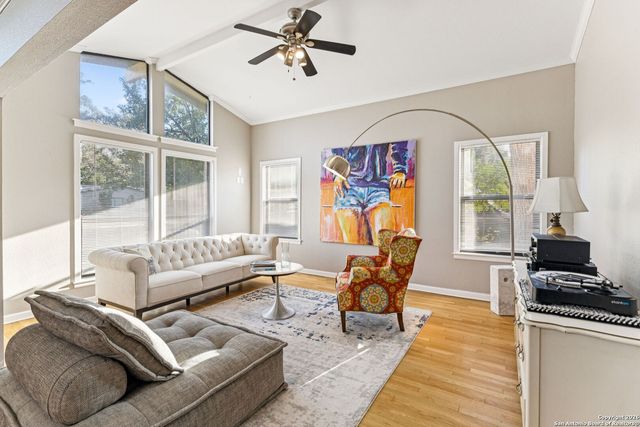 314 Northridge Dr, San Antonio, TX 78209