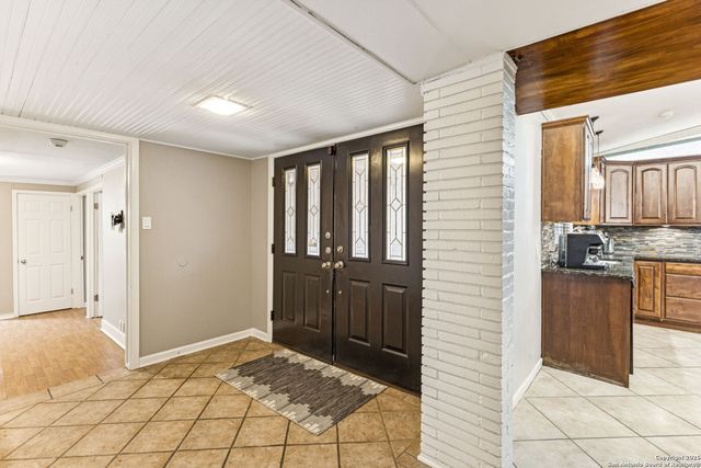 314 Northridge Dr, San Antonio, TX 78209