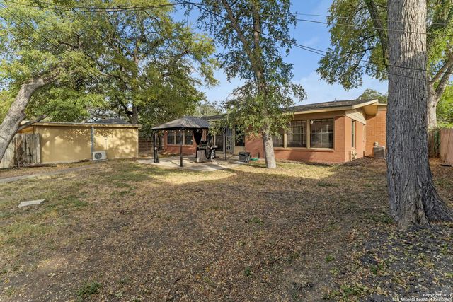 314 Northridge Dr, San Antonio, TX 78209