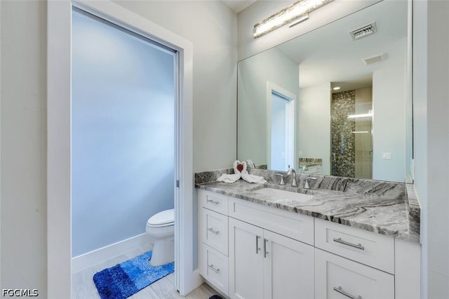 117 Sand Dollar DR, Fort Myers Beach, FL 33931