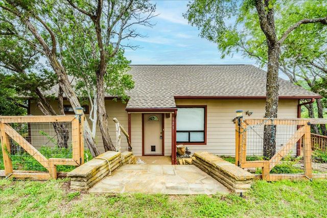 123 Horseshoe DR, Burnet, TX 78611