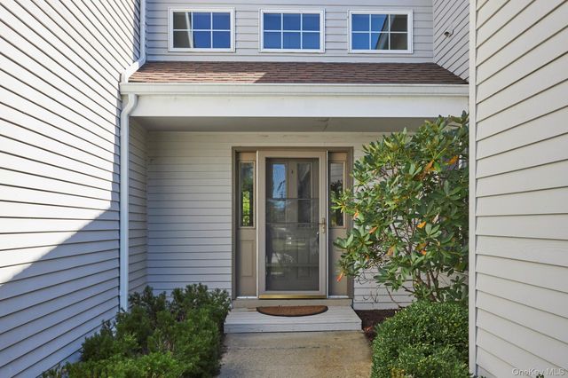 111 Sandalwood Lane, Rhinebeck, NY 12572