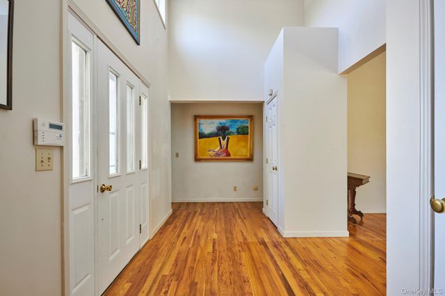 111 Sandalwood Lane, Rhinebeck, NY 12572