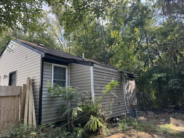 905 Trice Dr, Nashville, TN 37209