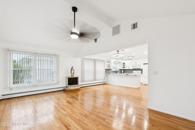 112 Barbuda Street, Toms River, NJ 08757