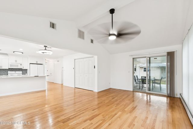 112 Barbuda Street, Toms River, NJ 08757