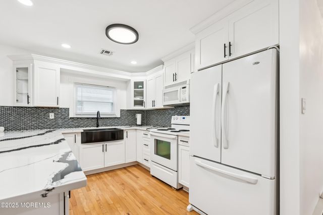 112 Barbuda Street, Toms River, NJ 08757