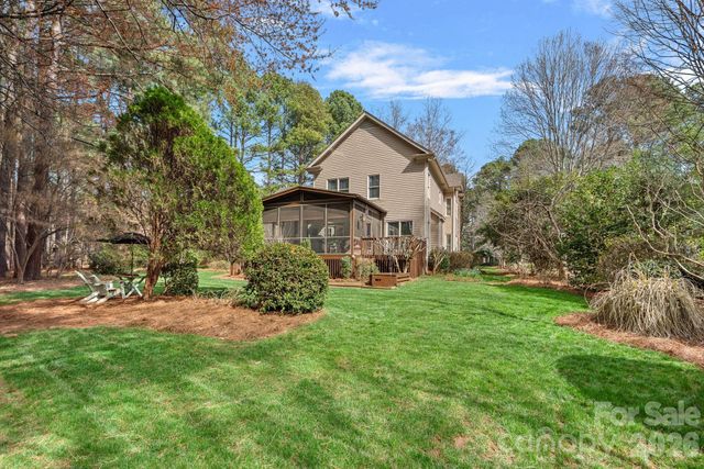 115 Pine Cliff Lane, Mooresville, NC 28117