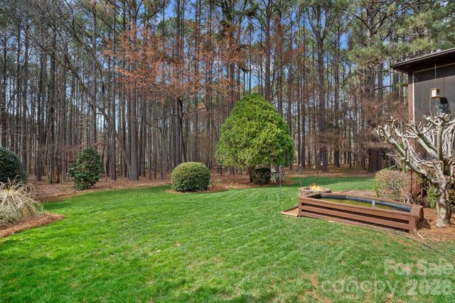 115 Pine Cliff Lane, Mooresville, NC 28117