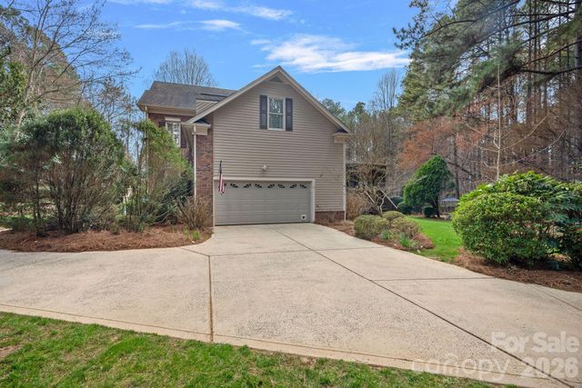 115 Pine Cliff Lane, Mooresville, NC 28117