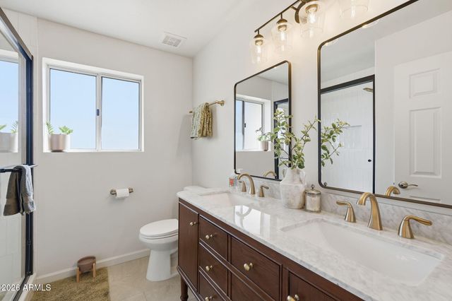 1704 S 39TH Street 45, Mesa, AZ 85206