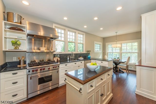 104 Gates Ave, Montclair Twp., NJ 07042