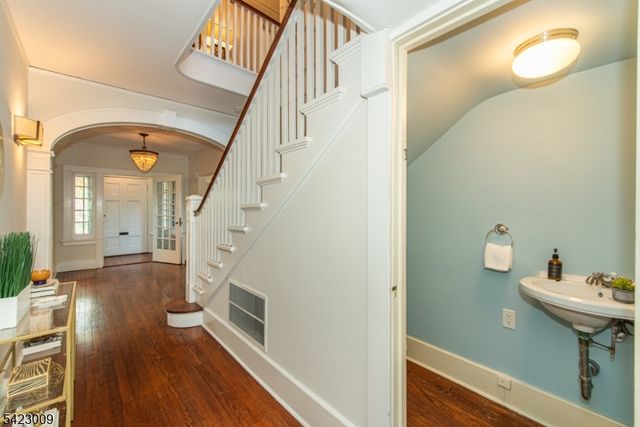 104 Gates Ave, Montclair Twp., NJ 07042