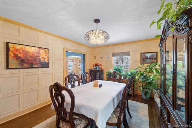 74 Central Parkway, Mount Vernon, NY 10552