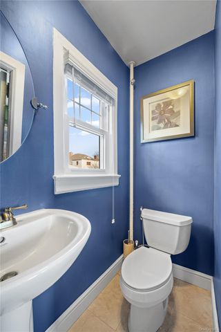 74 Central Parkway, Mount Vernon, NY 10552