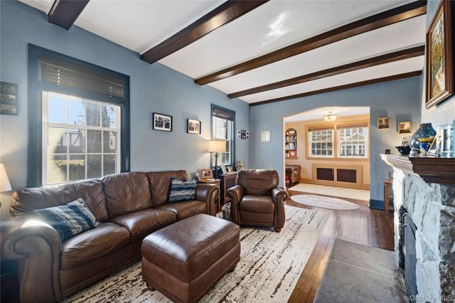 74 Central Parkway, Mount Vernon, NY 10552