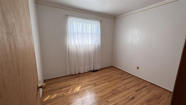 13442 Kerr Street, Southgate, MI 48195