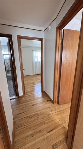 13442 Kerr Street, Southgate, MI 48195