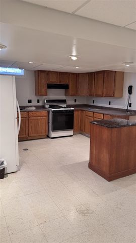 13442 Kerr Street, Southgate, MI 48195