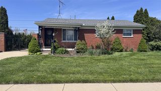 13442 Kerr Street, Southgate, MI 48195