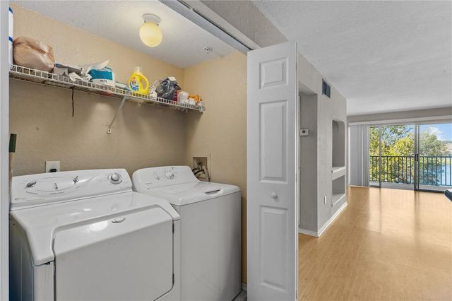 13929 FAIRWAY ISLAND DRIVE 825, Orlando, FL 32837