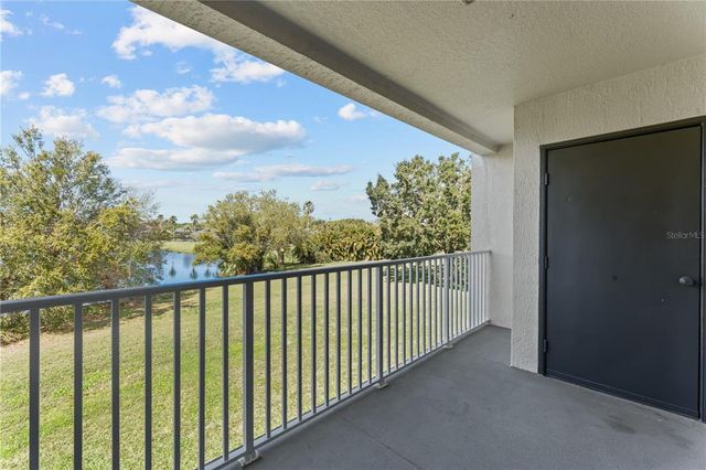 13929 FAIRWAY ISLAND DRIVE 825, Orlando, FL 32837