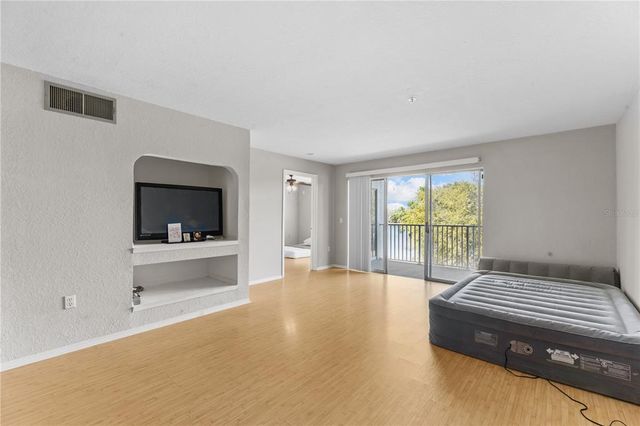 13929 FAIRWAY ISLAND DRIVE 825, Orlando, FL 32837