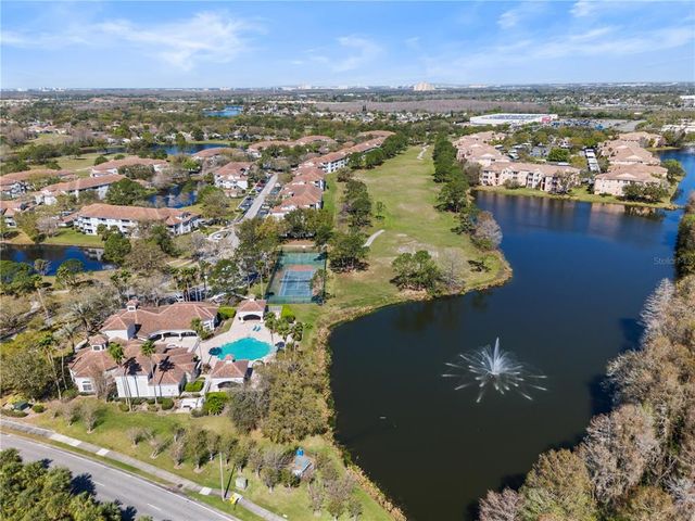 13929 FAIRWAY ISLAND DRIVE 825, Orlando, FL 32837
