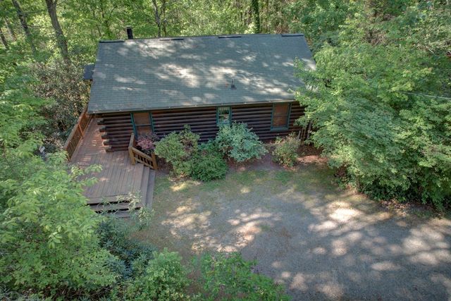 218 Bench Leg Road, Mineral Bluff, GA 30559