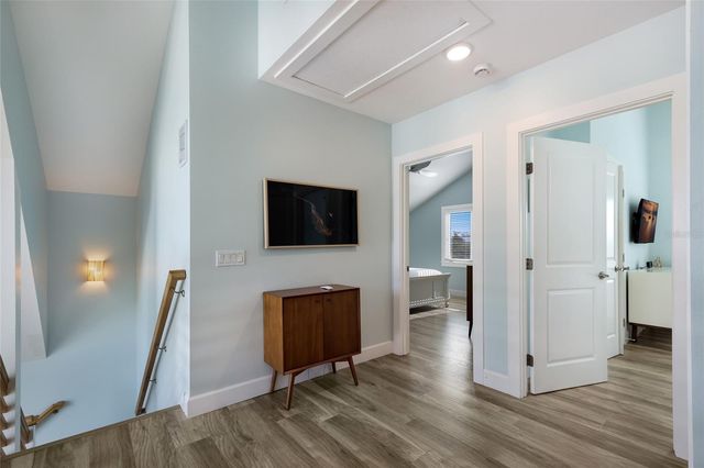 315 HAMMOCK CIRCLE, Anna Maria, FL 34216