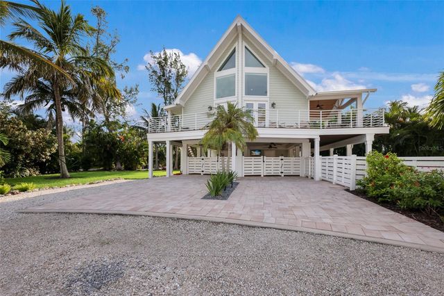 315 HAMMOCK CIRCLE, Anna Maria, FL 34216