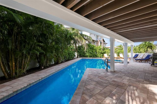 315 HAMMOCK CIRCLE, Anna Maria, FL 34216