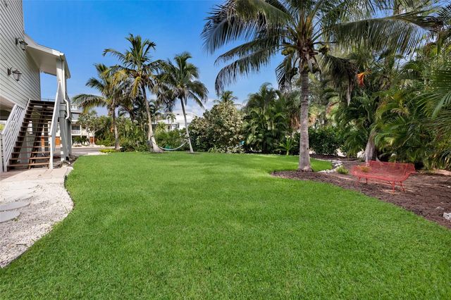 315 HAMMOCK CIRCLE, Anna Maria, FL 34216