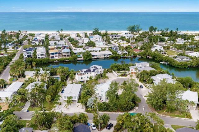 315 HAMMOCK CIRCLE, Anna Maria, FL 34216