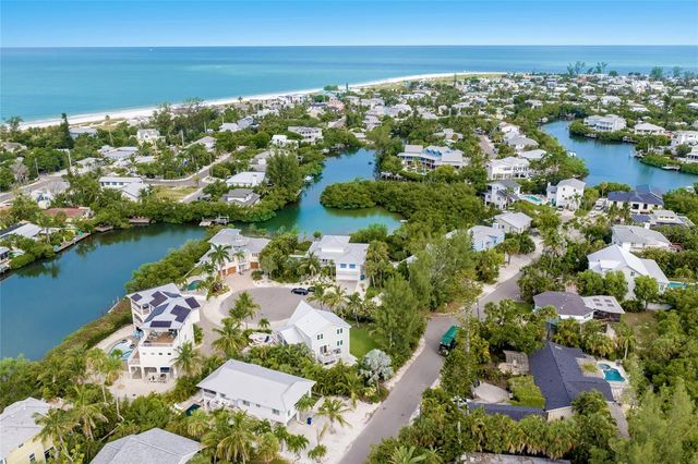 315 HAMMOCK CIRCLE, Anna Maria, FL 34216
