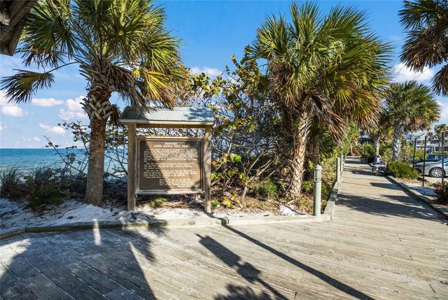315 HAMMOCK CIRCLE, Anna Maria, FL 34216