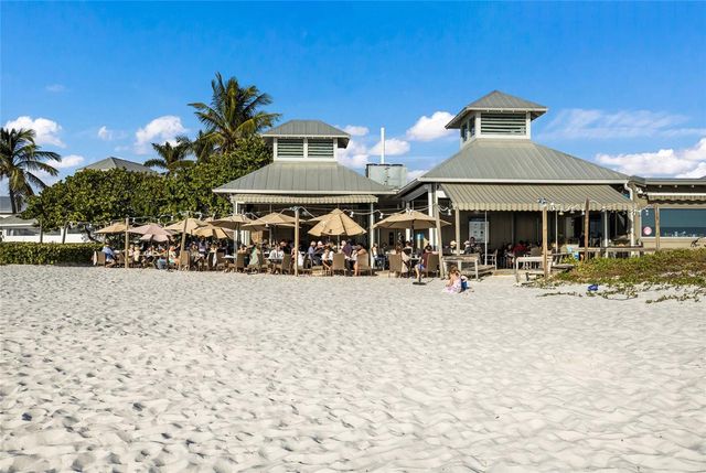 315 HAMMOCK CIRCLE, Anna Maria, FL 34216